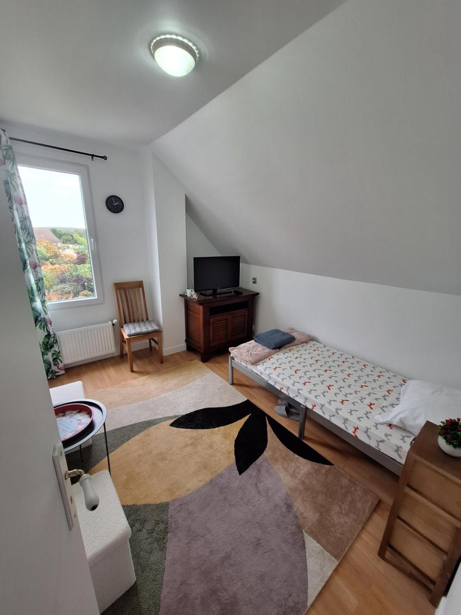 Chambres Et Table D'Hotes - Chez Paul Et Emilia Villers-Cotterêts Dış mekan fotoğraf